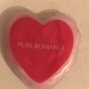 Heart that warms up and helps with cramps